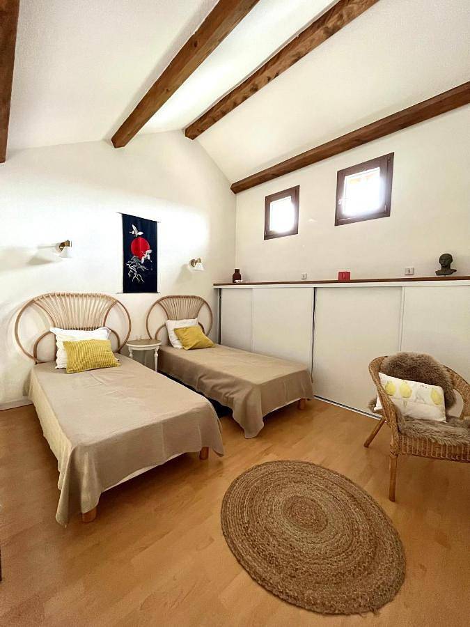 Appartement entier, "Les Oiseaux" avec terrasse, parking, duplex in Le Chambon-sur-Lignon, Mézenc