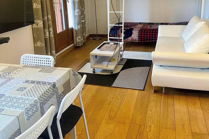 Apartamento entero, Apartment 2 p 6 sleeps comfort in chalet in Valberg. private parking in Péone, Nizza Region