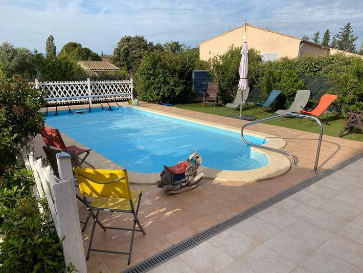 Maison d’hôte pour 3 personnes, avec piscine ainsi que vue et jardin à Vidauban - 4