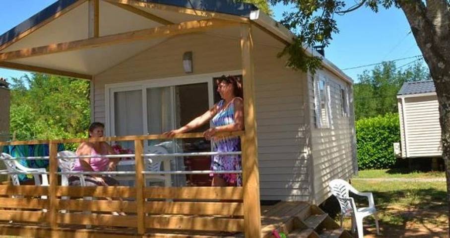Mobil home pour 2 personnes, avec bassin pour enfant à Chandolas - 3