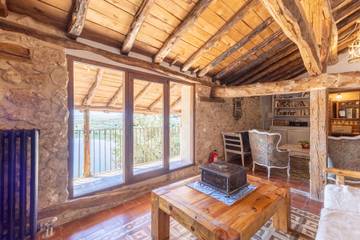 Casa Rural Con Piscina para 24 Personas en Maderuelo, Provincia de Segovia, Foto 1