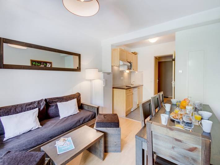 Gîte pour 7 personnes, avec terrasse, adapté aux familles dans Office de Tourisme de Loudenvielle - 2