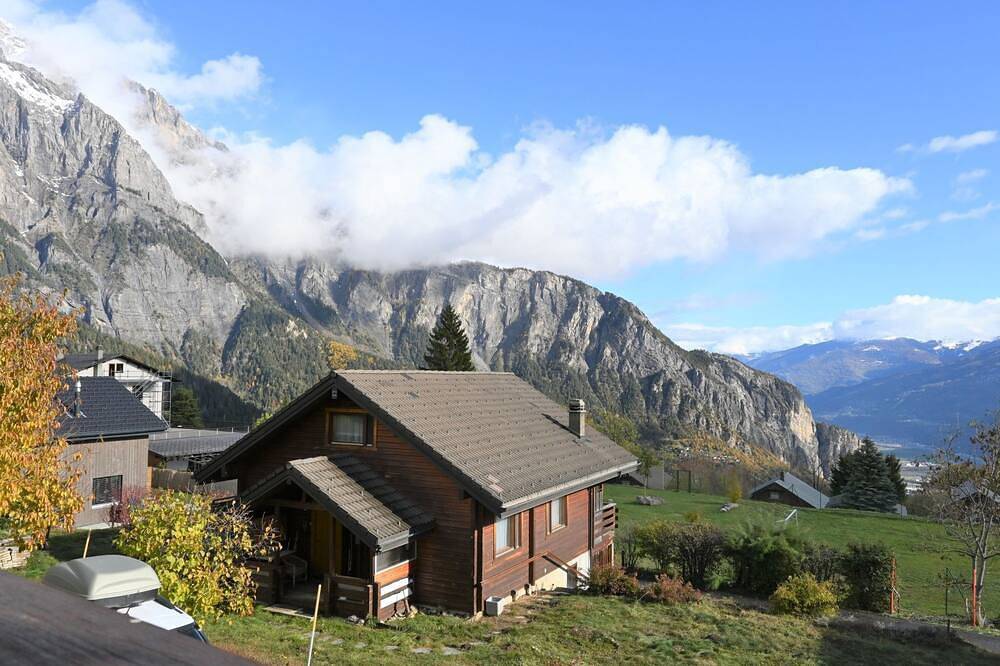 Kil-Ukru by Interhome in Ovronnaz, Chamoson