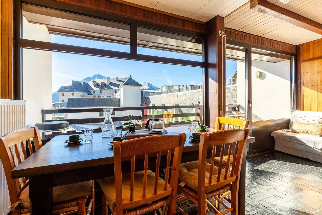 Entire apartment, Apartment 7 people near ski slopes of Pla d'Adet in Saint-Lary-Soulan, Pyrenees National Park