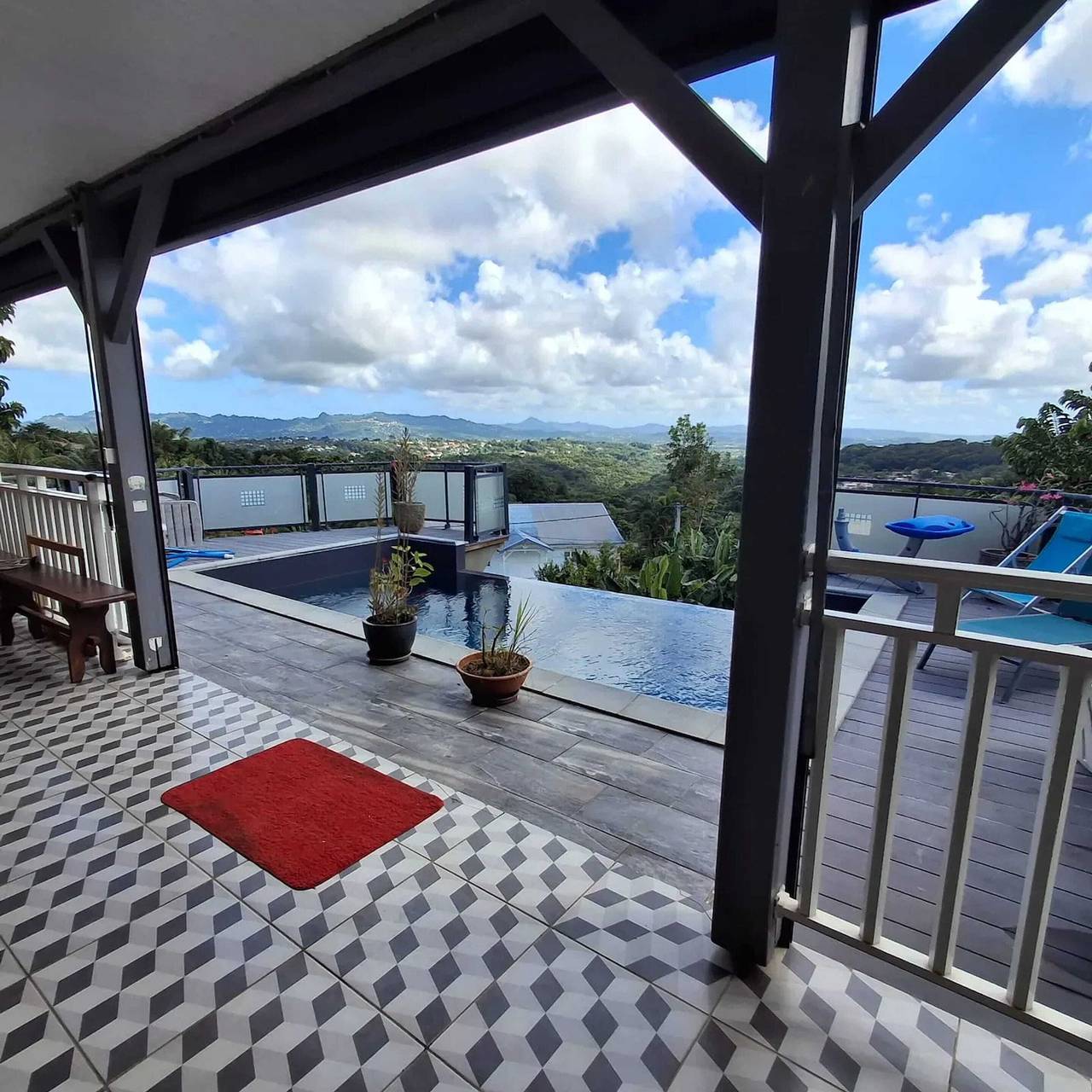 Appartement entier, Appartement confortable à Saint-Joseph avec piscine in Saint-Joseph, Martinique