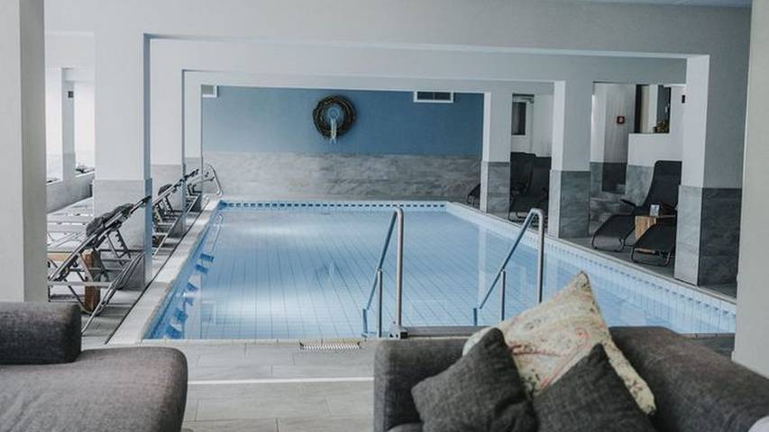 Ferienwohnung für 6 Personen, mit Terrasse und Pool sowie Garten, mit Haustier in der Saarschleife - 3