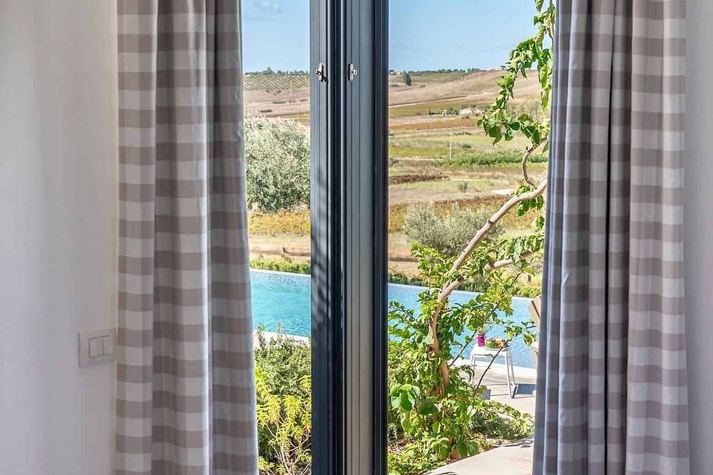 Arete- panoramic 3-bedroom villa in Memphis in Menfi, Agrigento Province