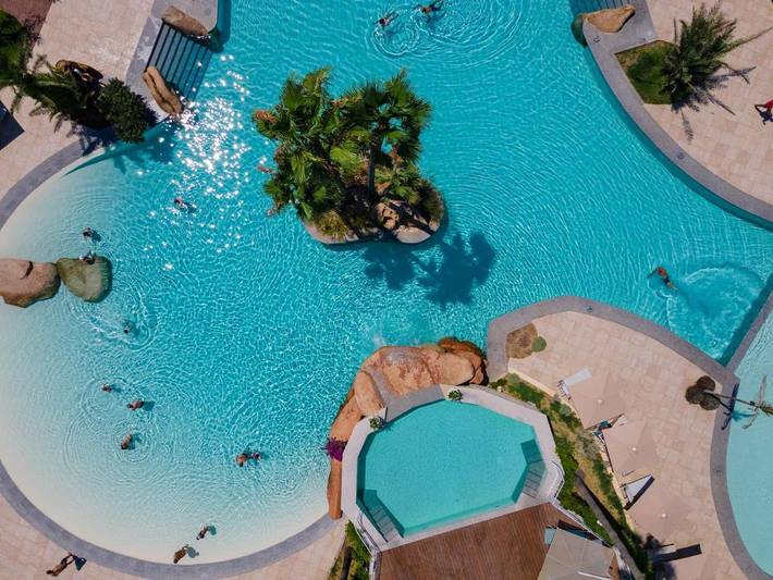 Hotel für 2 Personen, mit Terrasse und Garten sowie Kinderpool und Pool