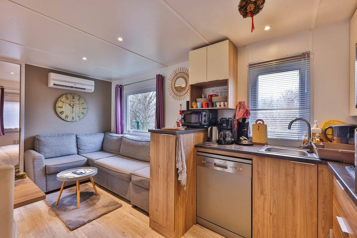 Mobil-home luxe climatisé 6 places 2 salles de bain et Wc 40 m² in Munster, Parc naturel régional des Ballons des Vosges