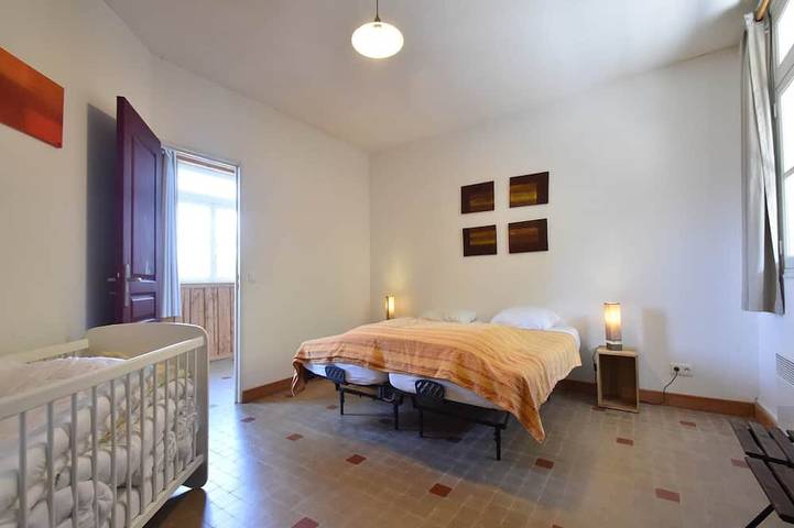 Location de vacances pour 6 personnes, avec jardin et piscine dans Cuzy - 2