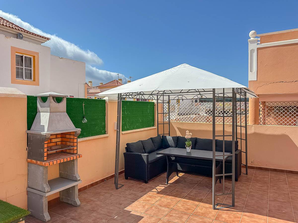 Appartamento intero, Appartamento vacanze per 4 persone con terrazza in Caleta de Fuste, Antigua
