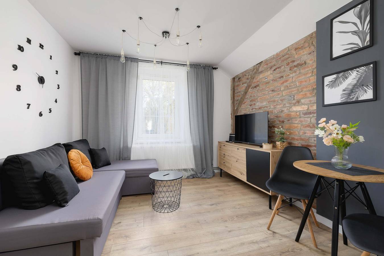 Ganze Wohnung, Cozy Apartment in Czeladz | Dedicated Workspace in Schlesien