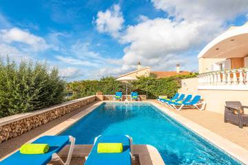 Villa in Alaior Gemeinde, Menorca für 8 