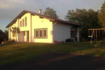 Gîte pour 5 personnes, avec terrasse et jardin à Saint-Pierre-d'Irube