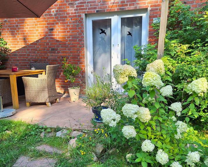 Ferienwohnung für 3 Personen, mit Balkon und Terrasse sowie Garten und Ausblick in Dobbertin - 2