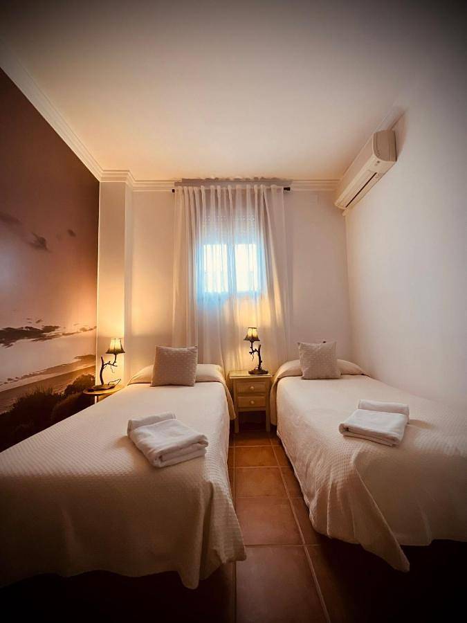 Hôtel pour 4 personnes, avec terrasse et jardin à El Rocío - 4