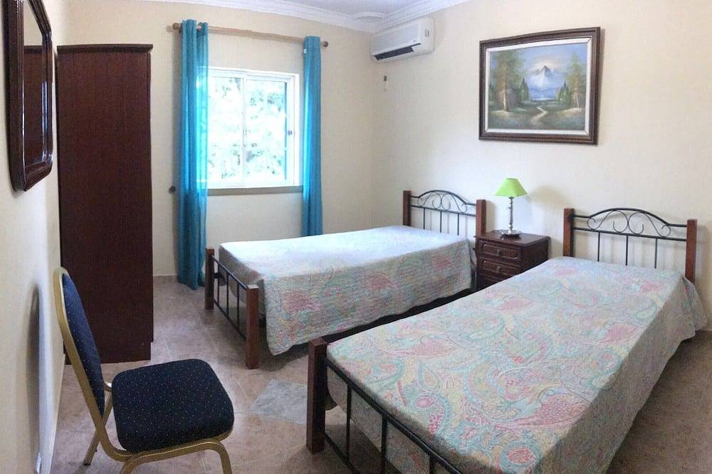 Villa with private pool in Estoi, Faro