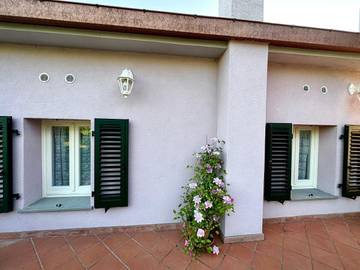 Gîte pour 4 personnes, avec vue sur le lac ainsi que vue et terrasse à Pieve Fosciana