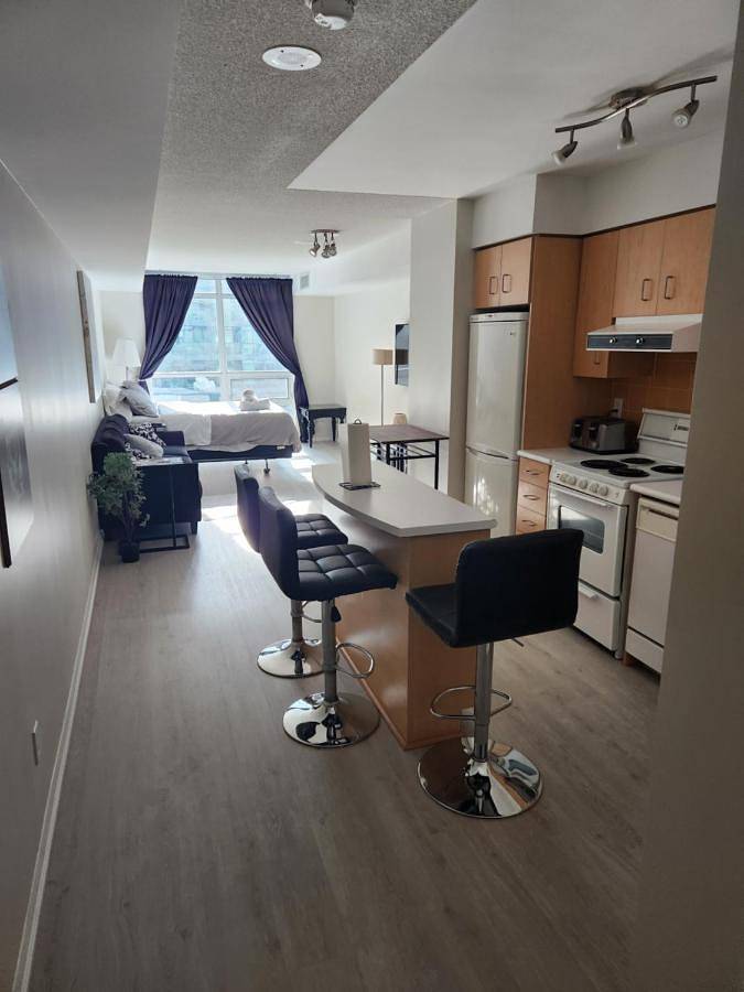 Appartement de vacances pour 2 personnes, avec piscine ainsi que jacuzzi et sauna à Toronto