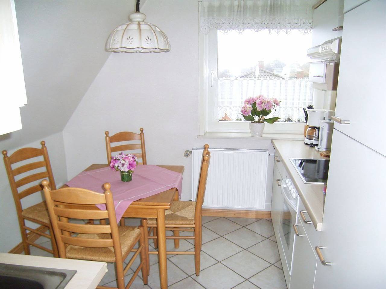 Ganze Wohnung, Allergikerfreundliche Ferienwohnung mit Balkon in Wyk auf Föhr, 50 m² in Wyk auf Föhr (Stadt), Wyk auf Föhr