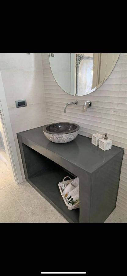 Gîte pour 3 personnes, avec piscine ainsi que terrasse et vue, adapté aux familles dans Chora (Ios) - 3