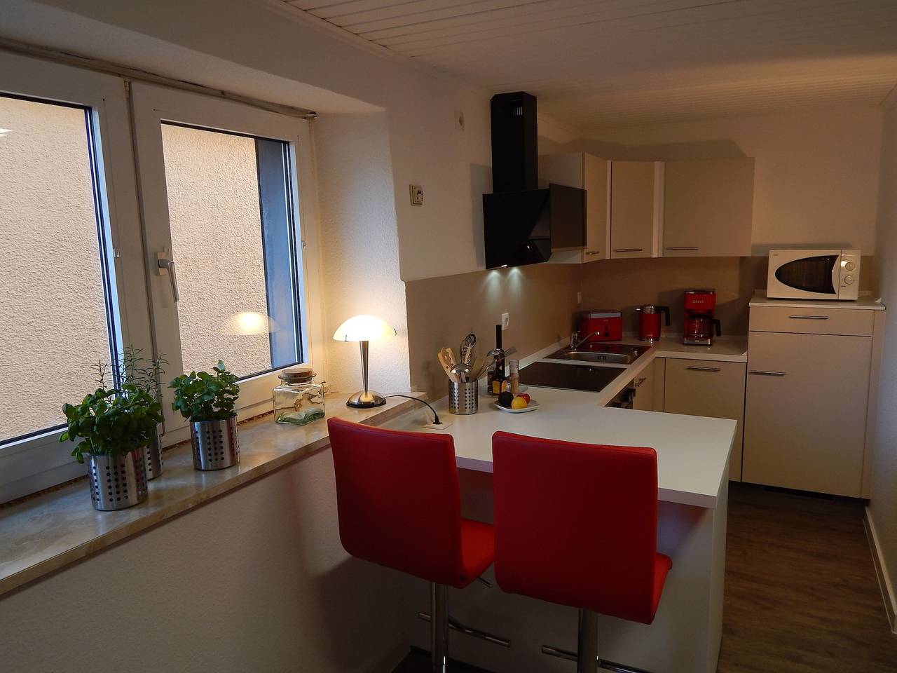 Ganzes Studio, Einzimmerapartment 'Ferienhaus Rheinblick Wohnung 1' mit Gemeinschaftsterrasse und Wlan in Neuendorf (Koblenz), Koblenz