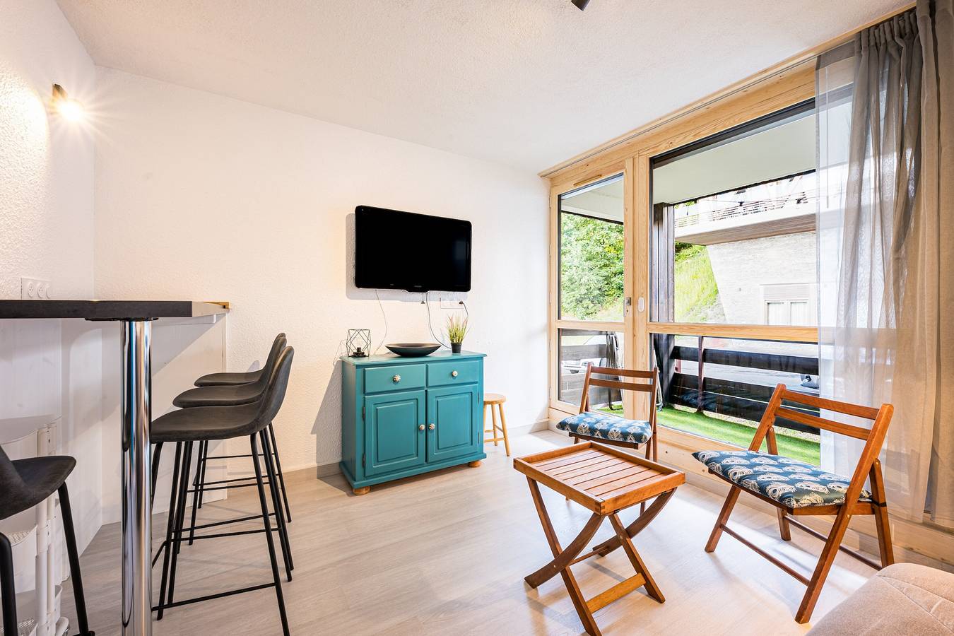 Estudio entero, Apartamento estudio 'Skis Aux Pieds' con vistas a la montaña, balcón y Wi-Fi in Parque Nacional de Vanoise