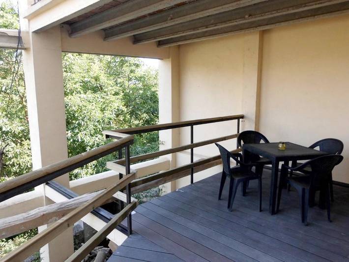 Casa rural para 4 personas, con vistas además de jardín y piscina, Familias con niños en Provincia de Huesca - 2