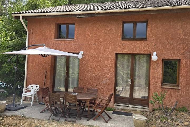 Location de vacances pour 7 personnes, avec Jardin à Saint-Étienne-Vallée-Française