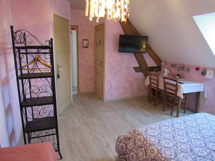 Les Arondelles - Chambre "juin" in Virey-le-Grand, Région de Chalon-sur-Saône