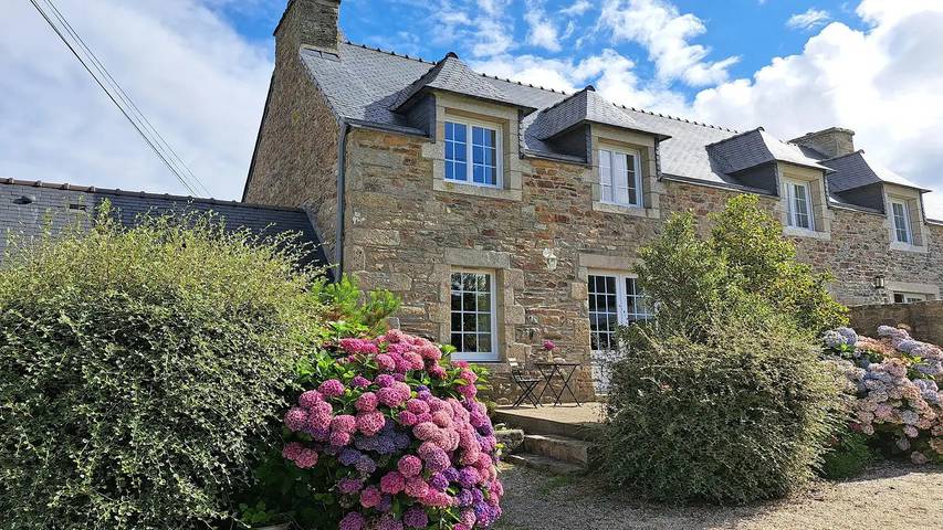 Holiday home for 6 people, with garden, with pets - 1