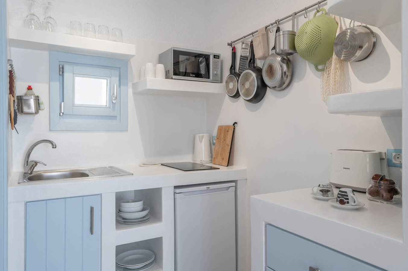 Droomachtig Myconisch Studio – Zwembad, Strand & Luxe, foto 10