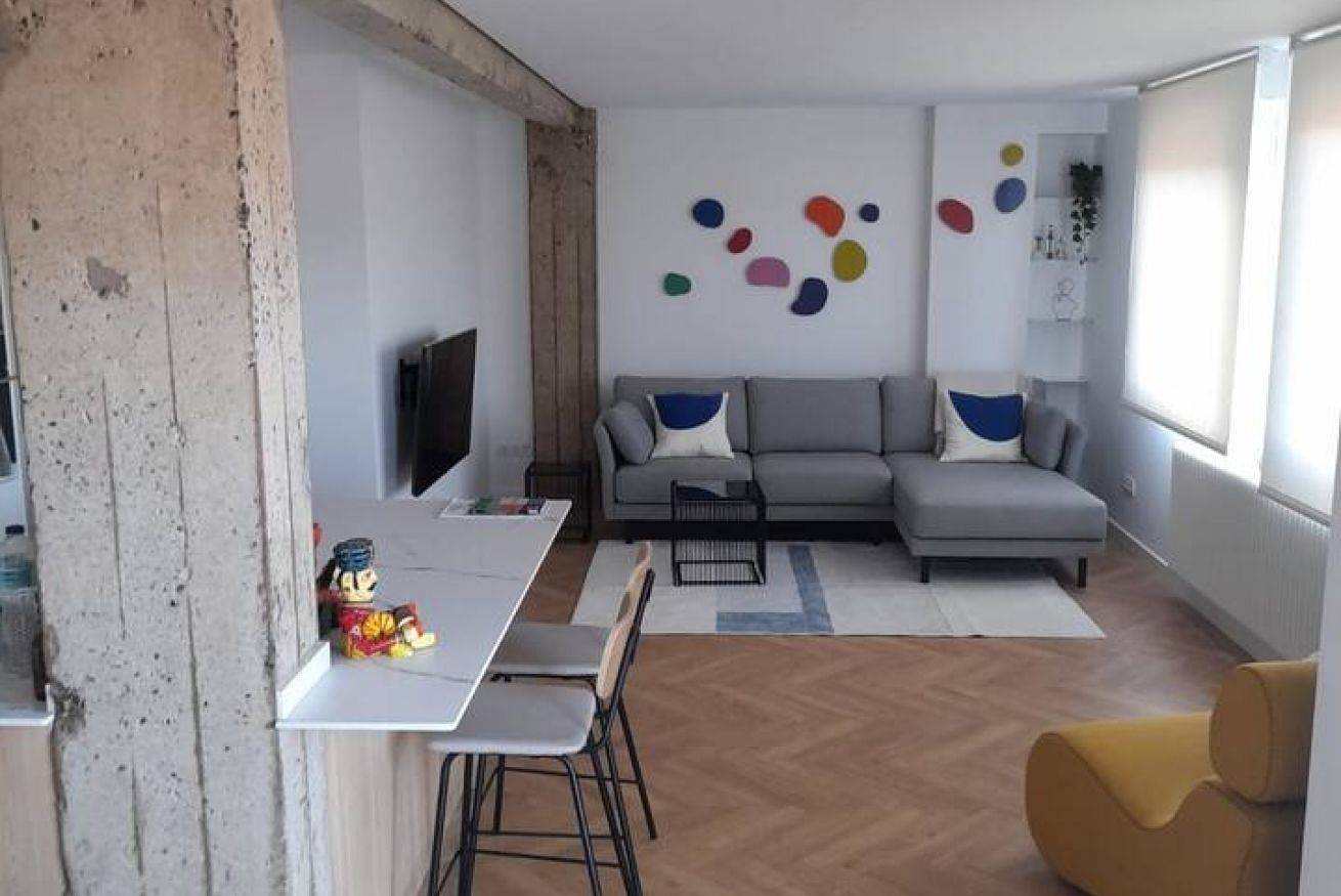 Appartamento intero, Modern and sophisticated accommodation with views of the city in Ibaiondo, Bilbao