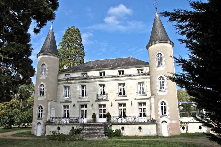 Maison d’hôte pour 3 personnes, avec jardin et piscine