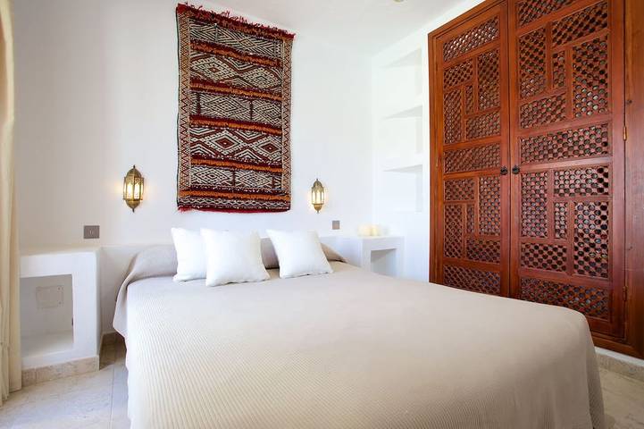 Villa Melograno - Luxury Cala Salada Villa with Private Pool and Sunset Views in Cala Saladeta, Sant Antoni de Portmany