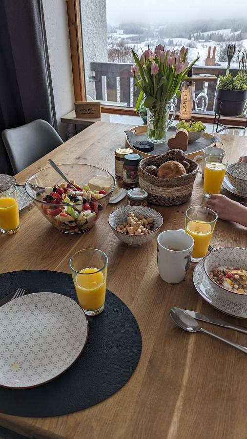 Ferienwohnung für 5 Personen, mit Sauna und Ausblick sowie Pool und Garten in Missen-Wilhams - 2