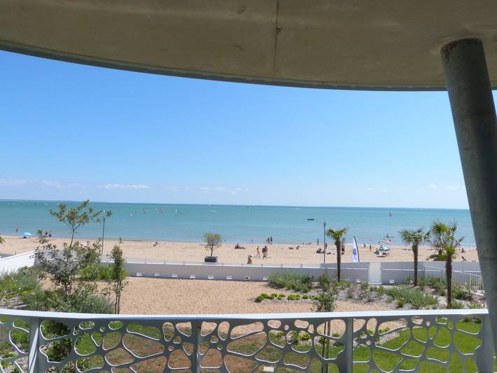 Gîte pour 6 personnes, avec terrasse et piscine dans Plage Clemenceau La Tranche Sur Mer - 3