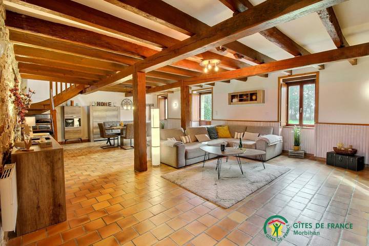 Gîte pour 6 personnes, avec Terrasse ainsi que Jardin et Vue à Béganne