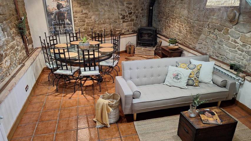 Casa rural para 8 personas, con terraza y vistas, Se admiten mascotas en Comarca de Tafalla