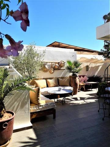 Maison d’hôte pour 2 personnes, avec piscine et terrasse dans Palais de la Bahia