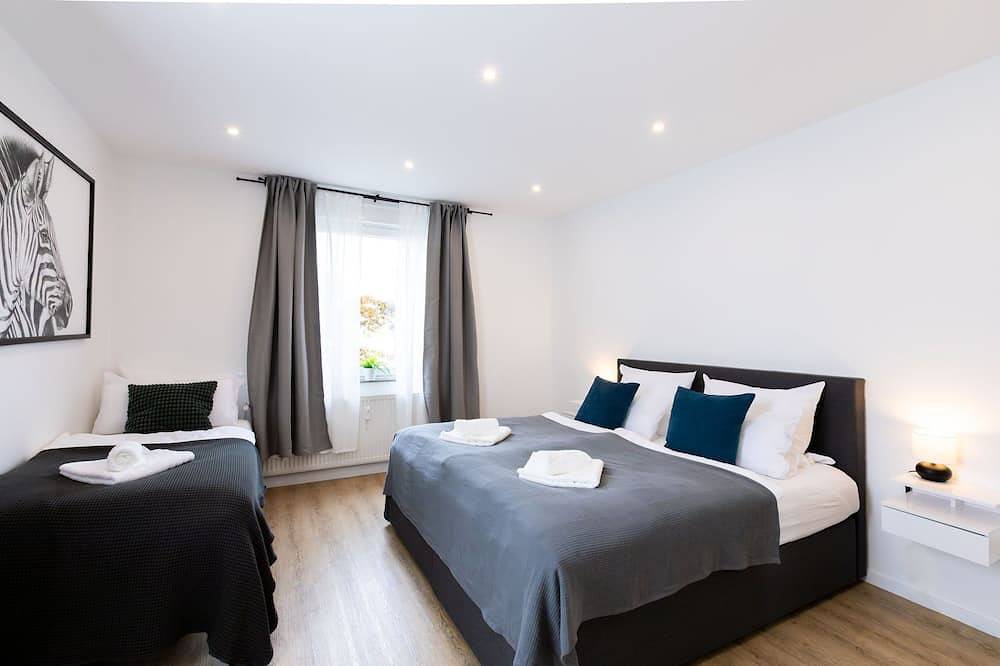 Ganze Wohnung, Caricasa: Traumhafte Ferienwohnung super gelegen in Bielefeld (Apartment 1) in Bielefeld, Nordrhein-Westfalen