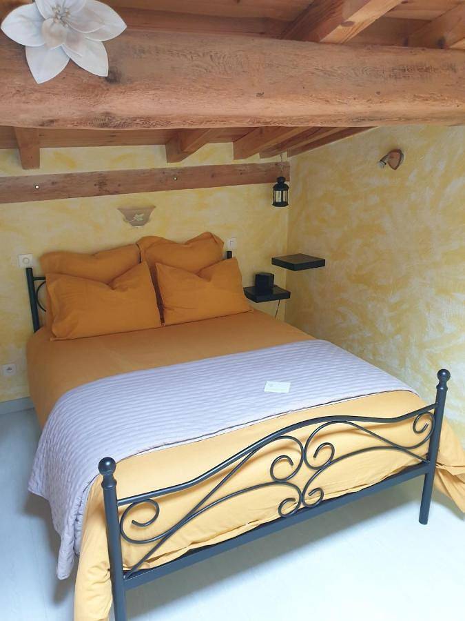 Gîte pour 4 personnes, avec vue et terrasse à Villelongue-d'Aude - 2