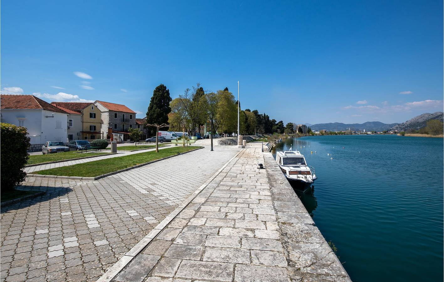 Charmante 2-Zimmer-Wohnung in Opuzen: WLAN, Klimaanlage und Terrasse in Dubrovnik-Neretva