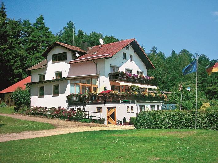 Landhotel Waldesruh - Dreibettzimmer in Furth im Wald, Ostbayern