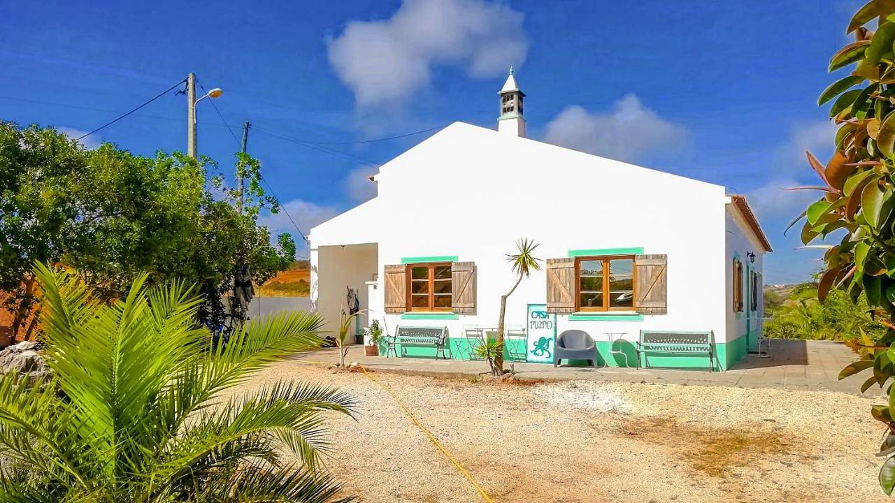 Apartamento de férias inteiro, Casa Pulpo Studios in Raposeira, Vila do Bispo e Raposeira