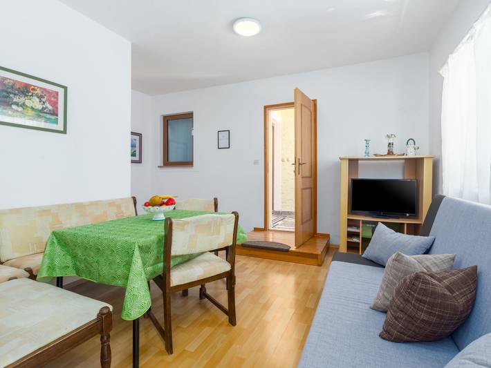 Ferienwohnung für 5 Personen, mit Garten und Terrasse in Kosinozici - 3