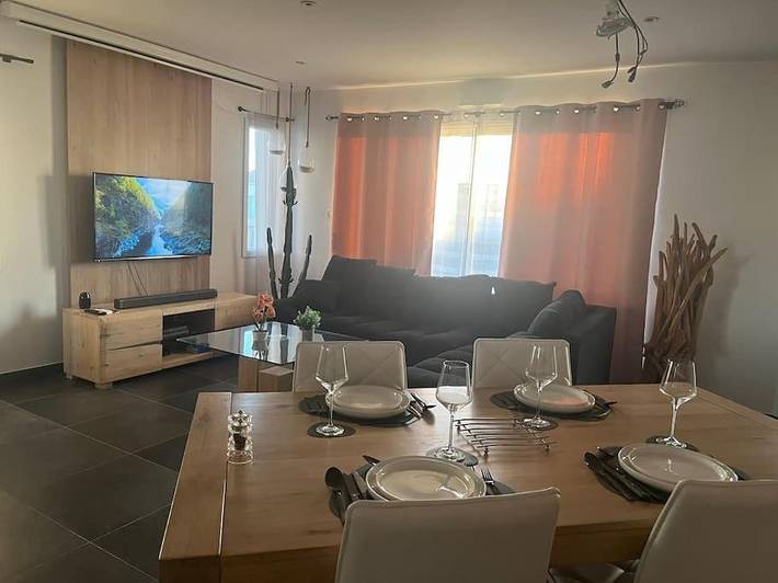 Maison de vacances pour 4 personnes, avec piscine et terrasse