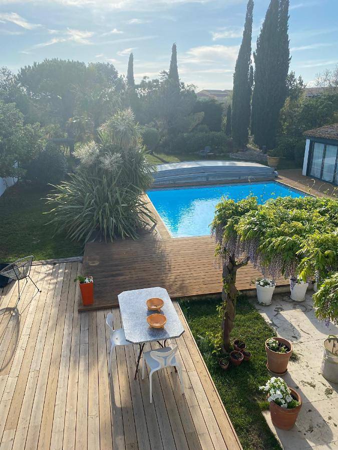 Villa pour 12 personnes, avec Balcon et Terrasse ainsi que Jardin et Piscine à Marseillan