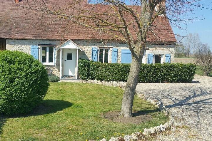 Gîte pour 5 personnes, avec jardin dans Allier