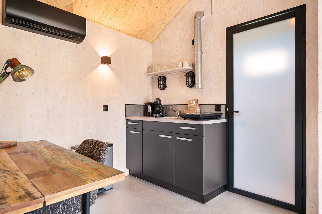Vakantiehoeve Si-Es-An — Barn Lodge | 2 Personen in Hardenberg, Regio Zwolle